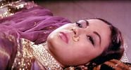 Meena Kumari pakeezah01.jpg