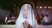 Meena Kumari pakeezah11.jpg
