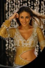 Kareena Kapoor still6~244.jpg