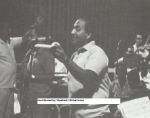 Mohdrafi recording a song 534007_3772031262344_1106900968_n.jpg