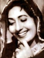 That smile is enough to make the Nation go crazy madhubala3.jpg