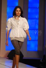 Super Models sizzle at Coutons Fashion Show on 29th Jan 2008 Super Models sizzle at Coutons Fashion Show on 29th Jan 2008 (19).jpg