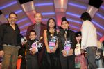 Anamika Chaudhary, Rohanpreet Singh, Tanmay Chaturvedi, Suresh Wadkar, Sonu Nigam at the finals of Lil Champs on 1st March 2008 Anamika Chaudhary, Rohanpreet Singh, Tanmay Chaturvedi, Suresh Wadkar, Sonu Nigam at the finals of Lil Champs on 1st March 2008 (4).jpg