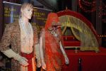 at Neeta Lulla's store with the team of Jodhaa Akbar in Khar on March 1st 2008 at Neeta Lulla_s store with the team of Jodhaa Akbar in Khar on March 1st 2008(12).jpg