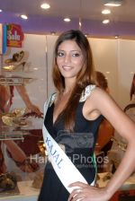 Femina Miss India contestants promote Liberty footwear in Inorbit Mall on March 27th 2008 Femina Miss India contestants promote Liberty footwear in Inorbit Mall on March 27th 2008(10).jpg