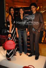 Preview of _Life is a journey_ by Nandita Mahtani and Samsonite in Grand Hyatt on March 27th 2008 Preview of _Life is a journey_ by Nandita Mahtani and Samsonite in Grand Hyatt on March 27th 2008(8).jpg