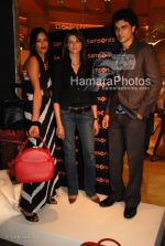 Preview of _Life is a journey_ by Nandita Mahtani and Samsonite in Grand Hyatt on March 27th 2008 Preview of _Life is a journey_ by Nandita Mahtani and Samsonite in Grand Hyatt on March 27th 2008(9).jpg