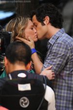 Hilary Duff and Penn Badgley On The Set Of GOSSIP GIRL in New York City on 26th August 2009 Hilary Duff and Penn Badgley On The Set Of GOSSIP GIRL in New York City on 26th August 2009 (27).jpg