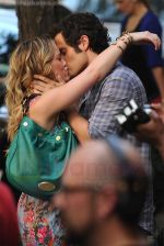 Hilary Duff and Penn Badgley On The Set Of GOSSIP GIRL in New York City on 26th August 2009 Hilary Duff and Penn Badgley On The Set Of GOSSIP GIRL in New York City on 26th August 2009 (8).jpg