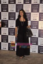 on day 1 Lakme Fashion Week for designer Anamika Khanna in Tote on 10th March 2011 (144).JPG