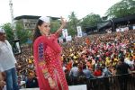 Neha Dhupia at Pratap Sarnaik_s dahi handi in Mumbai on 22nd Aug 2011.JPG