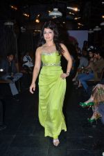 at Designer Aarti Vijay Gupta showcases collection in Rude Lounge on 30th Jan 2012 (102).JPG
