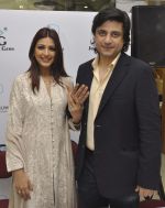 Celebrity couple Sonali and Goldie Behl celebrate their Platinum Day of Love at PNG Jewellery & Gems. Celebrity couple Sonali and Goldie Behl celebrate their Platinum Day of Love at PNG Jewellery & Gems..jpg