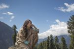 Alia Bhatt at the Shooting for Highway at Aru Valley, Kashmir on 12th May 2013 Alia Bhatt at the Shooting for Highway at Aru Valley, Kashmir on 12th May 2013 (3).jpg