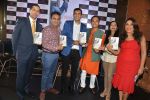 Sanjeev Kapoor, Rashmi Uday Singh at the launch of Saransh Goila_s book India on my Platter in China House, Grand Hyatt on 1st July 2015 (112)_55952c2bd2eee.JPG