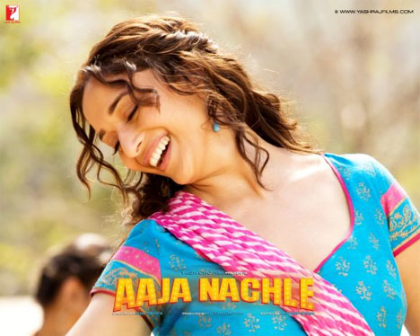 http://www.hamaraphotos.com/bollywood/wp-content/uploads/2007/12/madhuri-dixit-in-aaja-nachle-2.jpg