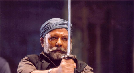 Pankaj Kapoor as Sidhu in Halla Bol