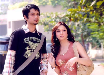 Ankur Khanna and Nauheed Cyrusi in Sirf