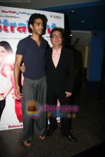Vinay Pathak, Siddharth Makkar at the Premiere of Straight in Fame on 19th March 2009 (4).JPG