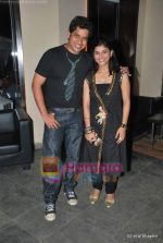harish moyal with priyani vani at Salsa Night in Vie Longe on 11th May 2009 (5).JPG