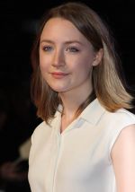 Saoirse Ronan attends _In Time_ UK Premiere in Curzon Mayfair on October 31, 2011 (5).jpg