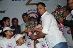 Prashant Shirsat honouring Akshay Kumar and Kids  at the Special charity screening of Housefull 2 for Cancer Aid Foundationon 6th April 2012.JPG