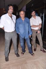 Mahesh Bhatt, Ajay Bahl, Narendra Singh at Ba. Pass film promotions in PVR, Mumbai on 22nd July 2013 (22).JPG