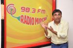 Inaamulhaq at Radio Mirchi studio for promotion of Filmistaan (2)_53927575248d8.JPG