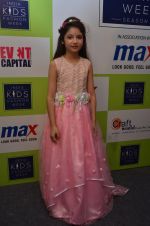 Harshaali Malhotra on ramp for Kids fashion week on 3rd June 2016 (90)_5752d30c09e76.JPG