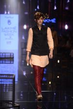 Model walk the ramp for Kunal Rawal Show at Lakme Fashion Week 2016 on 28th Aug 2016 (171)_57c546b224e54.JPG