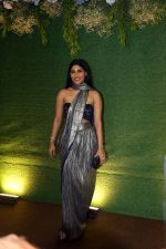Alizeh Agnihotri pose for camera after the sangeet function on 16 Jun 2023 (2)_648d73088b068.jpeg