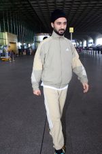 Raghav Juyal Spotted At Airport Departure on 6th Sept 2023 (23)_64f88ae2838d6.JPG