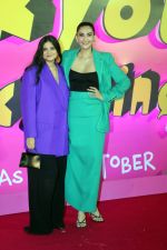 Rhea Kapoor, Sonam Kapoor attends Thank You For Coming Film Premiere on 3rd Oct 2023 (61)_6521391de845f.JPG
